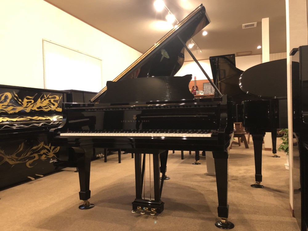 スタインウェイ Model.M ￥7,920,000 (税込) | 中古ピアノ販売・買取